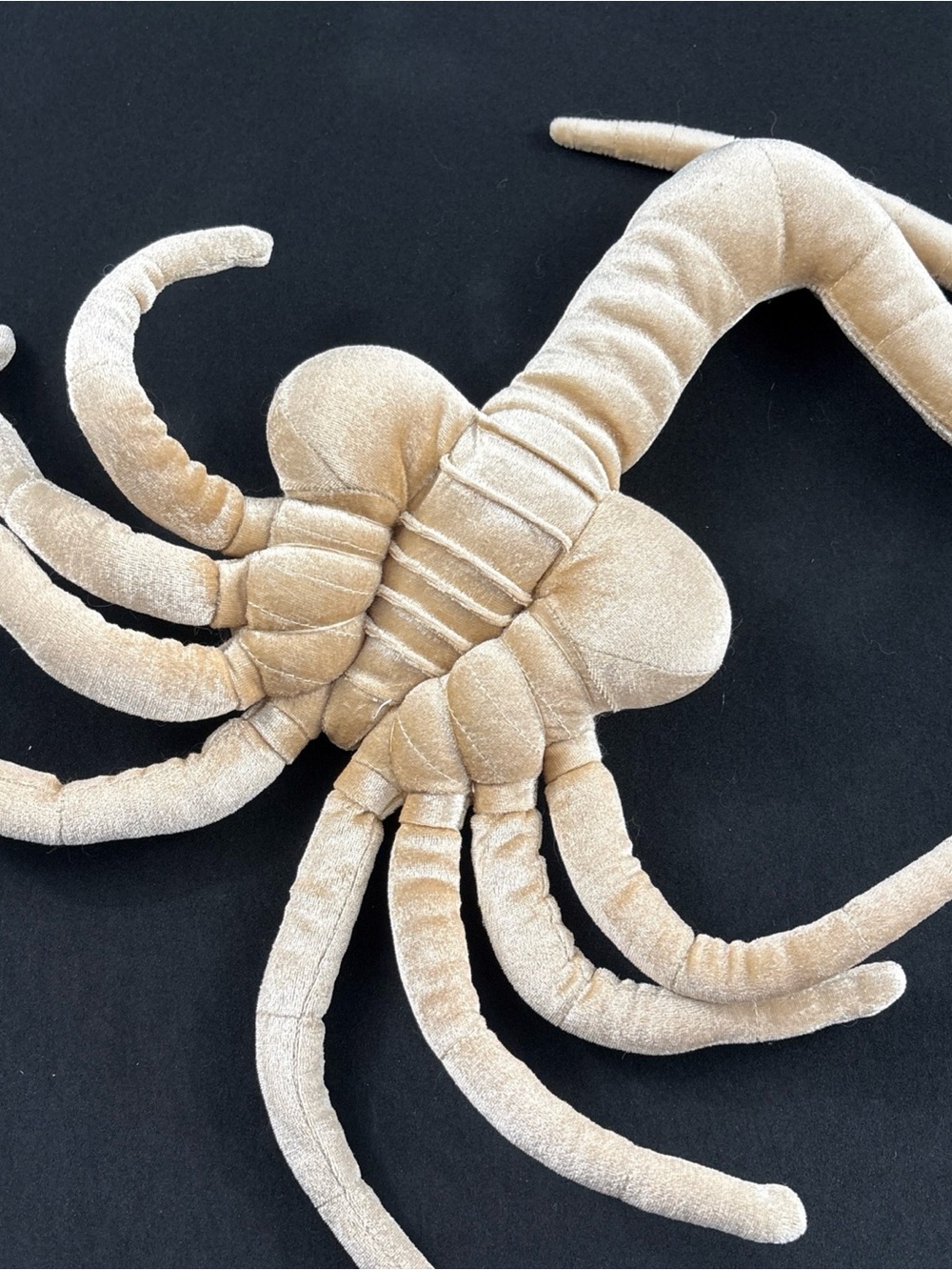 Alien Facehugger Xenomorph Halloween Plush Doll Posable Arms ThinkGeek Rare HTF